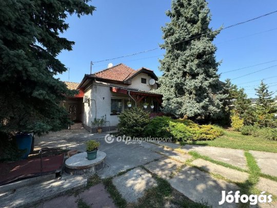 Eladó 101 nm-es ház Szigetszentmiklós