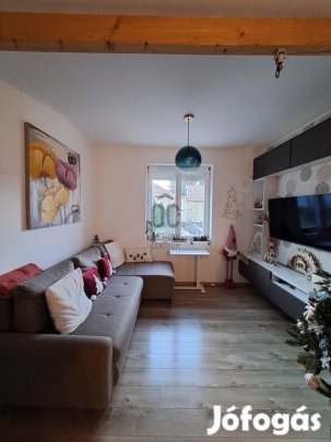 Eladó 106 nm-es ház Békéscsaba