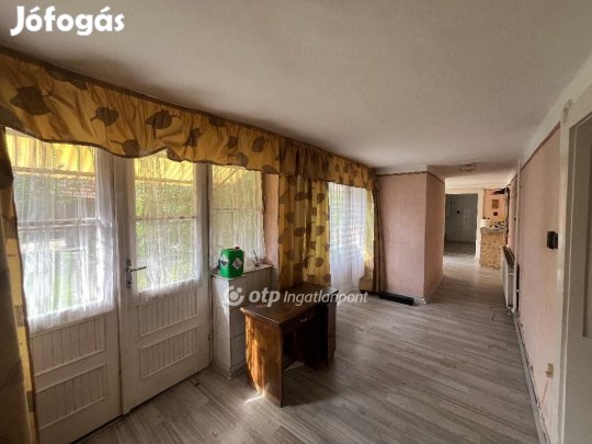 Eladó 106 nm-es ház Berettyóújfalu