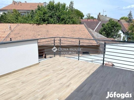 Eladó 106 nm-es lakás Kecskemét #4962806