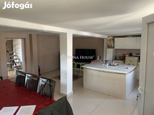 Eladó 108 nm-es ház Gyömrő