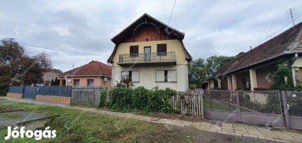 Eladó 108 nm-es ház Sárospatak