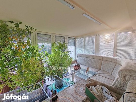 Eladó 108 nm-es ház Törökszentmiklós