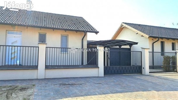 Eladó 108 nm-es ház Vasad