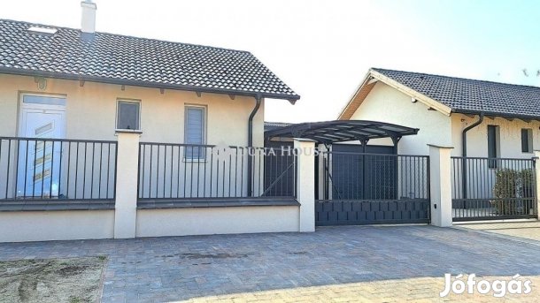 Eladó 108 nm-es ház Vasad