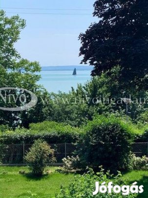 Eladó 110 nm-es Üdülő, nyaraló Balatonszepezd