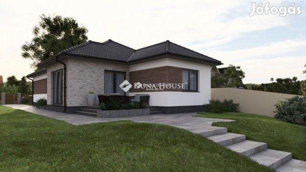 Eladó 110 nm-es ház Ceglédbercel