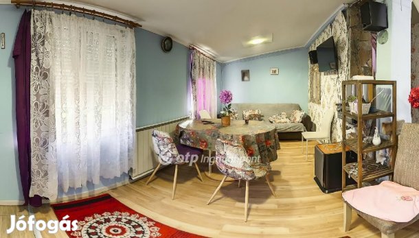 Eladó 110 nm-es ház Verpelét