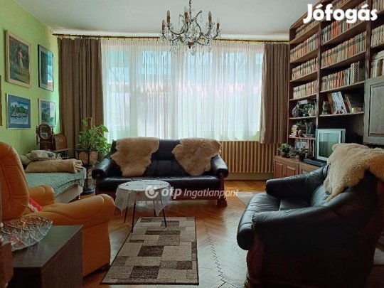 Eladó 112 nm-es ház Gyula