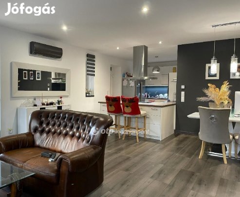 Eladó 112 nm-es lakás Fertőszentmiklós