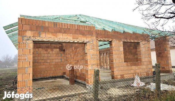 Eladó 113 nm-es ház Pusztaszabolcs