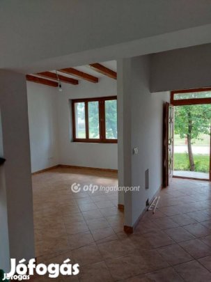Eladó 114 nm-es ház Aba