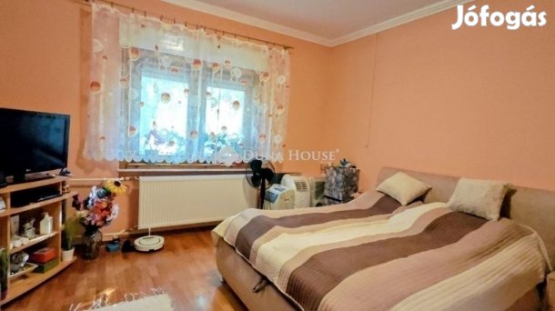 Eladó 114 nm-es ház Kecskemét