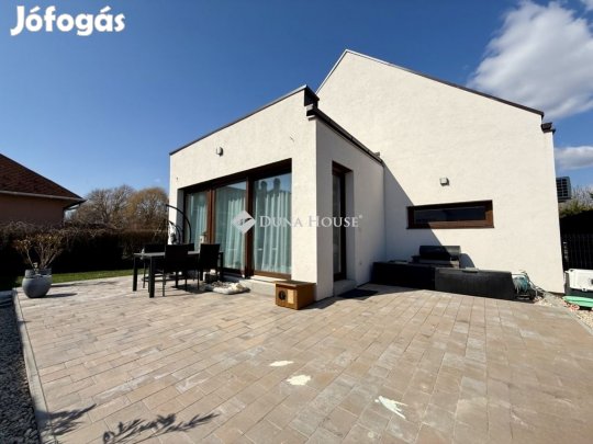 Eladó 115 nm-es ház Aszófő