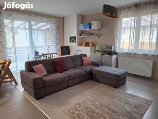 Eladó 115 nm-es ház Halásztelek