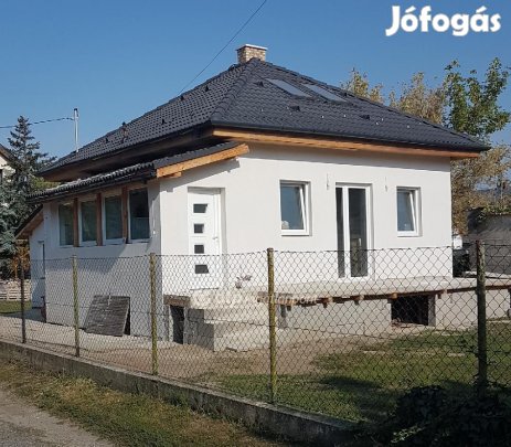 Eladó 115 nm-es ház Szigetszentmiklós