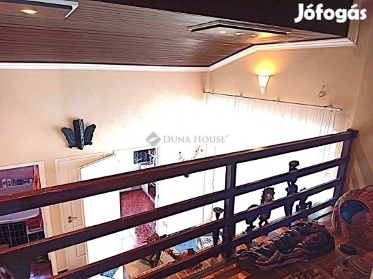 Eladó 115 nm-es ház Vecsés