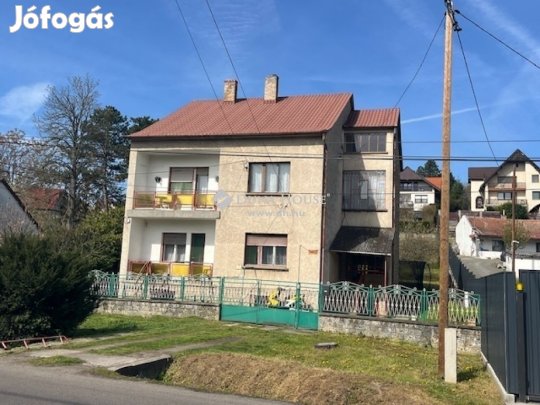 Eladó 116 nm-es lakás Pécs