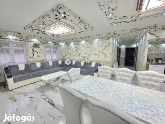 Eladó 117 nm-es ház Gyömrő