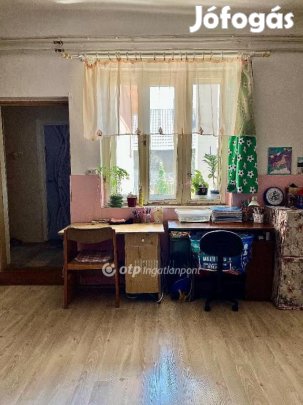 Eladó 117 nm-es ház Monyoród