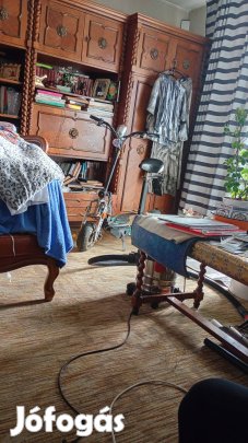 Eladó 120 ezer Ft 702174415