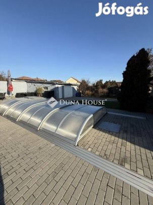 Eladó 120 nm-es ház Balatonalmádi