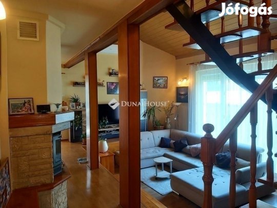 Eladó 120 nm-es ház Kecskemét