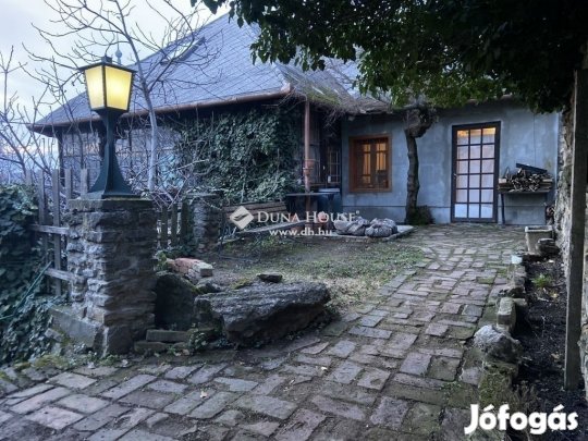 Eladó 120 nm-es ház Pécs
