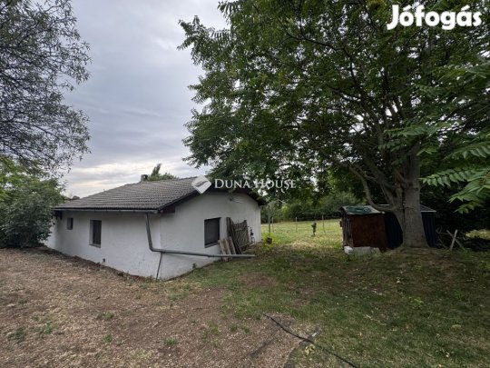 Eladó 120 nm-es ház Tihany