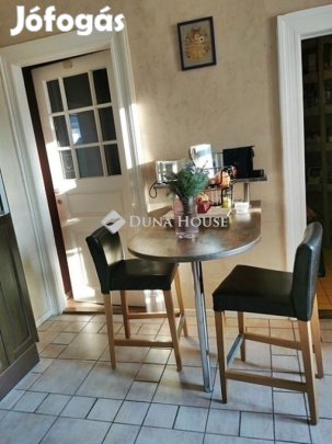 Eladó 121 nm-es lakás Szeged