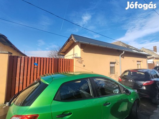 Eladó 122 m2 családi ház, Csongrád