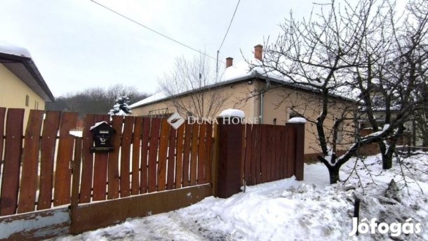Eladó 125 nm-es ház Kecskemét