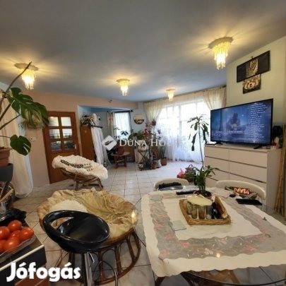 Eladó 127 nm-es ház Szeged