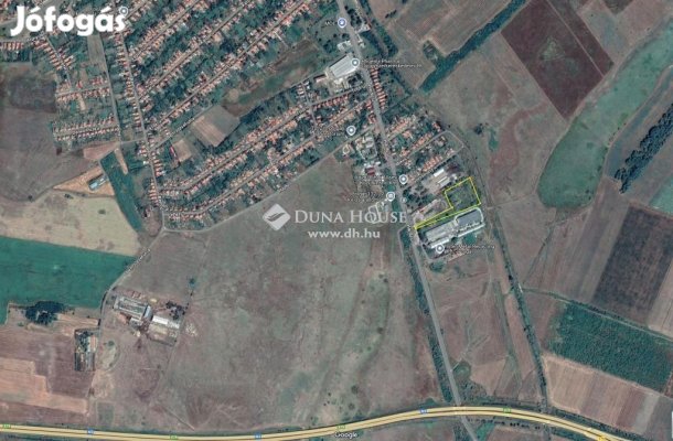 Eladó 12897 nm-es telek Polgár