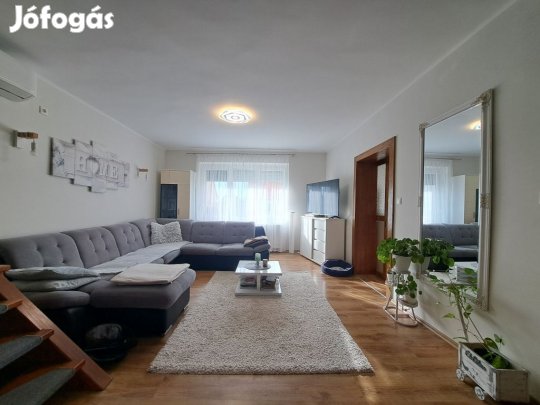 Eladó 128 nm-es ház Baja