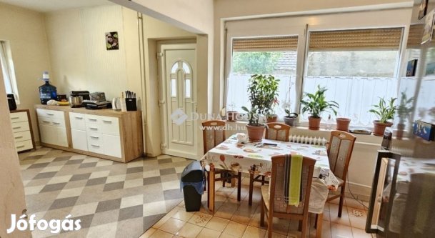 Eladó 128 nm-es ház Dunaszekcső