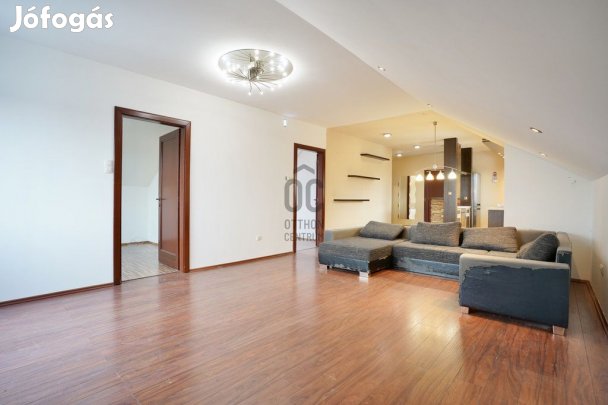 Eladó 129 nm-es ház Diósd