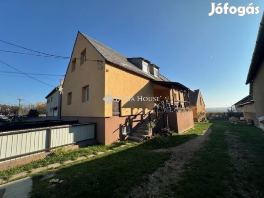 Eladó 130 nm-es ház Csákvár