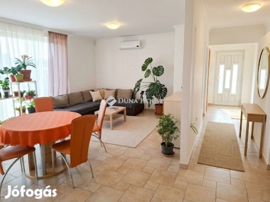 Eladó 130 nm-es ház Szeged