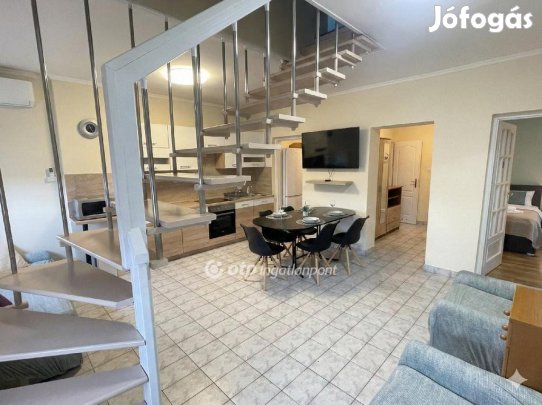 Eladó 131 nm-es lakás Nyíregyháza