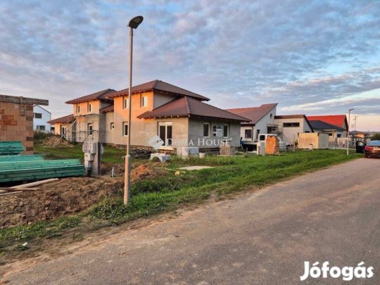 Eladó 133 nm-es ház Kozármisleny