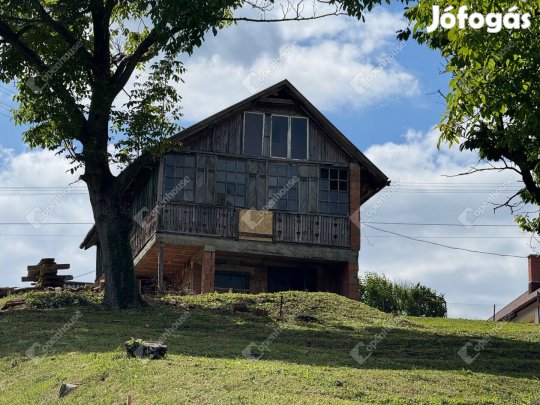 Eladó 1340 nm-es telek Zalaegerszeg