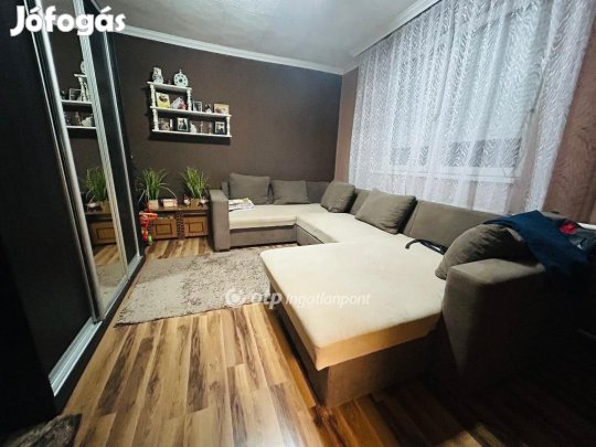 Eladó 135 nm-es ház Kékcse