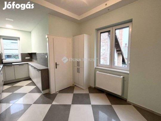 Eladó 135 nm-es lakás Szombathely #5170103