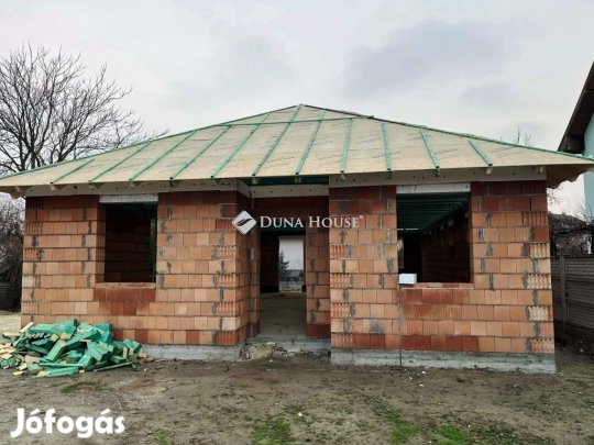 Eladó 136 nm-es ház Szigetszentmiklós