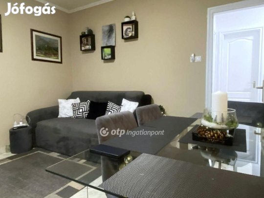 Eladó 136 nm-es ház Zamárdi