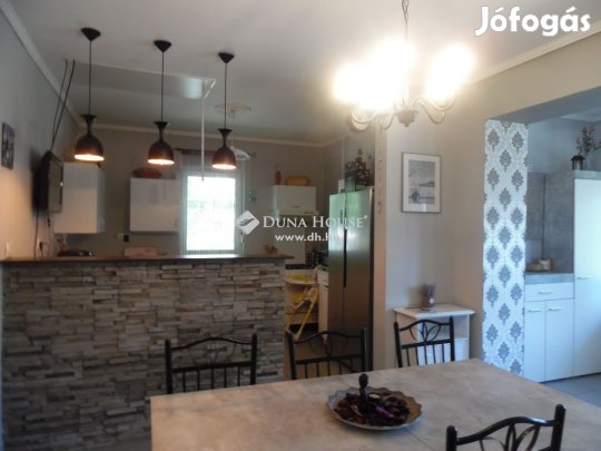 Eladó 140 nm-es ház Kecskemét