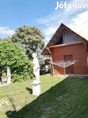 Eladó 140 nm-es ház Kecskemét