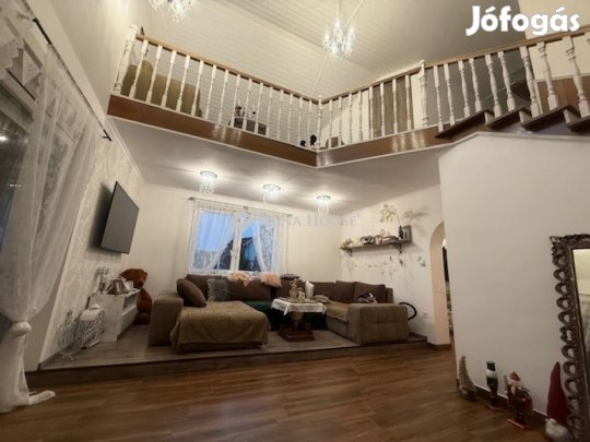 Eladó 143 nm-es ház Vecsés