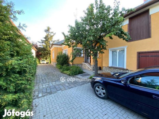 Eladó 148 nm-es ház Bag